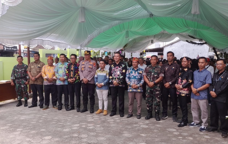 KPU Kotim Lantik 8.183 Anggota KPPS 
