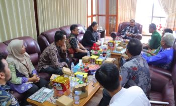 Pj Bupati Seruyan Djainuddin Noor menerima kunjungan Kepala Perwakilan BKKBN Provinsi Kalimantan Tengah, dr. Jeanny Yola Winokan dan rombongan