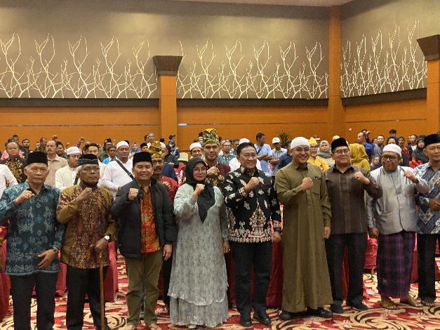 Edy Pratowo Temu Tokoh Se-Kabupaten Kotim 