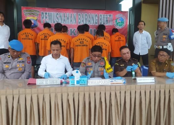 Wakapolres Seruyan, Kompol Hendry, saat memimpin  konferensi pers  pengungkapan kasus narkoba di Mapolres Seruyan