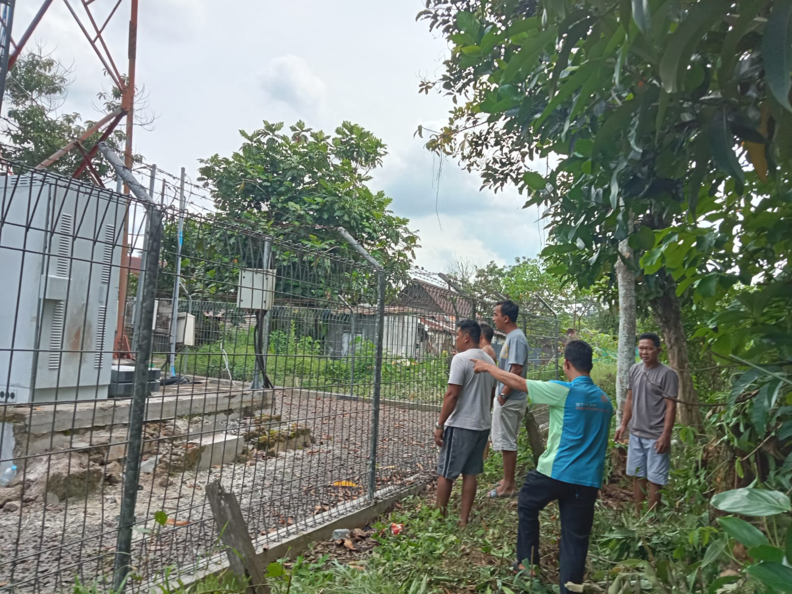 Warga Tangkap Pencuri Baterai Stasiun Pemancar di Kawasan Pasar Kramat 