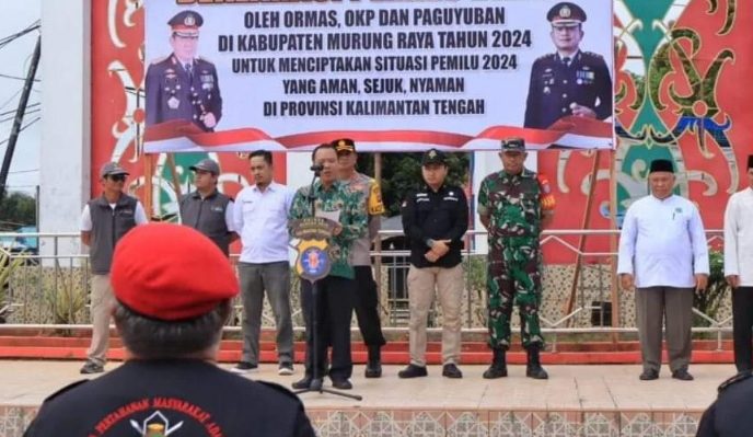 Ddeklarasi Pemilu damai, di samping Bundaran Emas Kota Puruk Cahu, Kamis, 8 Februari 2024.