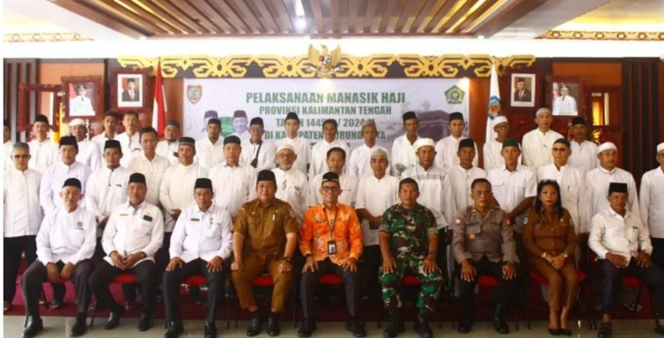 81 Jemaah Calon Haji Murung Raya Ikuti Manasik Haji