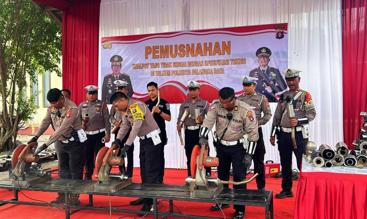 Polresta Palangka Raya Musnahkan 510 Knalpot Brong