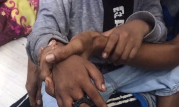 Nahas! Jari tangan seorang anak berusia 4 tahun di Sampit Kejepit Kunci Gembok, Selasa 6 Februari 2024