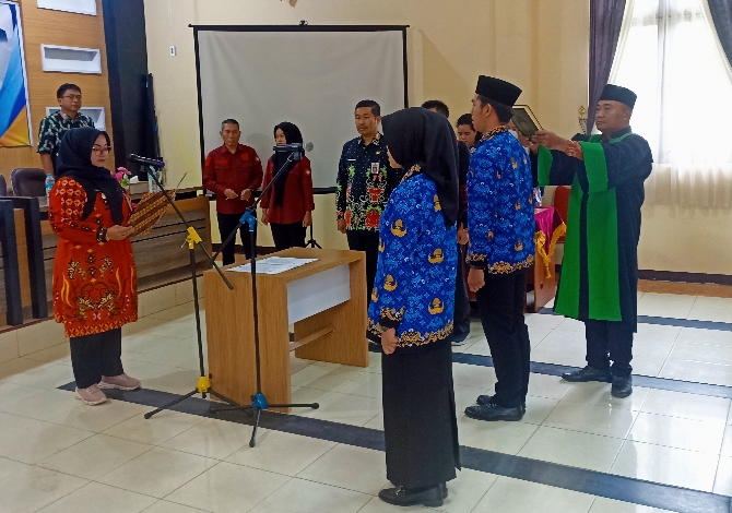 7 CPNS Alumni Sekolah Kedinasan Diangkat Menjadi PNS di Lingkungan Pemkab Kotim