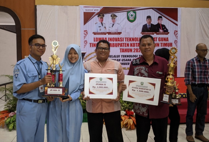 Siswa SMKN 2 Sampit Raih Juara 2 Lomba Inovasi Teknologi Tepat Guna Se-Kotim