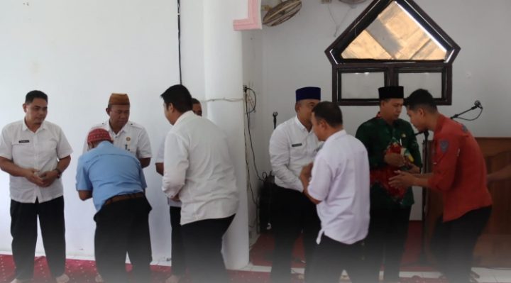 Suasana saat digelarnya kegiatan Kajian Ramadan di Musala Babussalam Komplek Kantor Bupati Seruyan