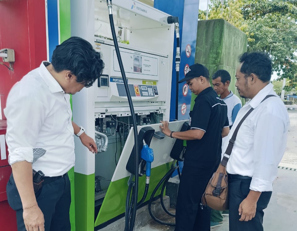 Cegah Adanya Kecurangan dan Kelalaian, Polres Kotim Rutin Periksa SPBU di Sampit