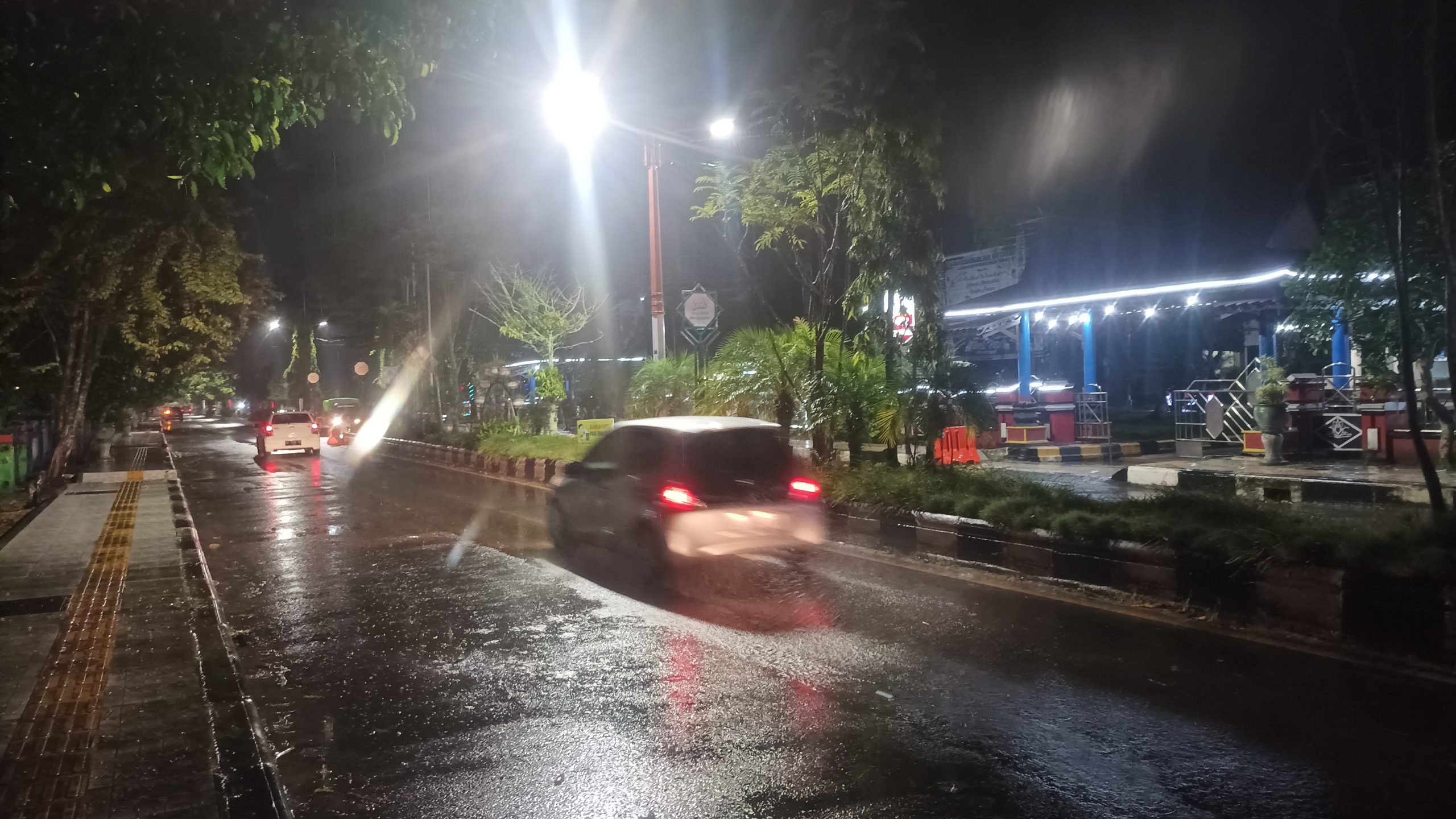 Dampak Siklon Tropis OLGA, Hati-Hati Cuaca Ekstrem