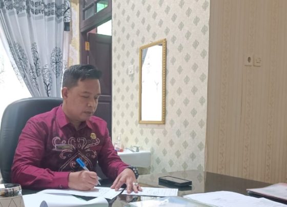 Kadis Pendidikan Seruyan, Rusdi Hidayat 1