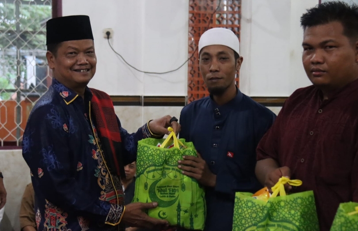 Pj Bupati Seruyan Bersilaturahmi dalam Kegiatan Safari Ramadan