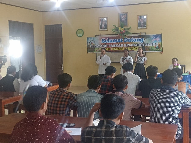 Indahnya Toleransi di SMPN 2 Sampit, Siswa Kristen Ibadah Paskah saat Siswa Islam Khataman Al-Qur’an 