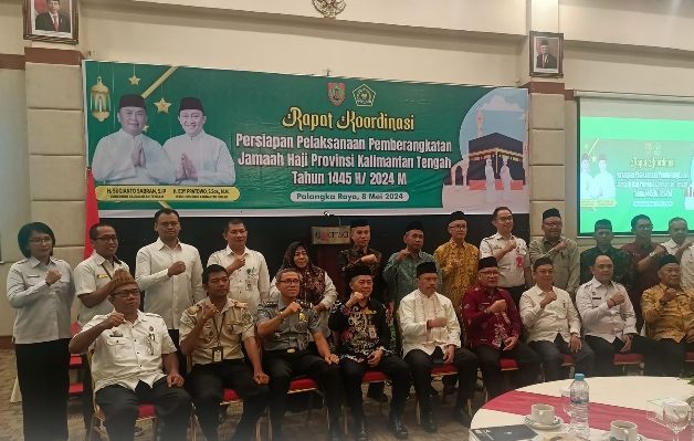 Asisten Pemerintahan dan Kesejahteraan Rakyat, Agus Suharto, saat menghadiriRakor Pemberangkatan Jemaah Haji, Rabu, 8 Mei 2024