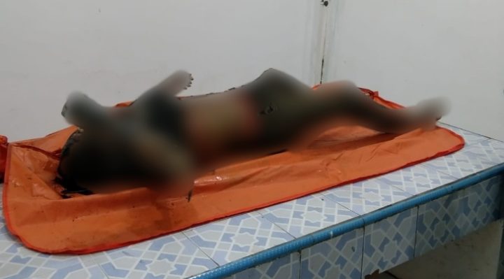 Jasad Ario (26) warga Kasongan yang ditemukan mengapung di Sungai Katingan Desa Handiwung.