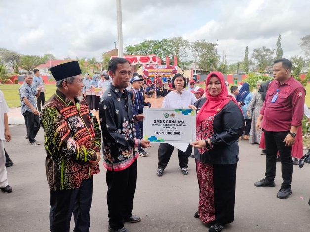 Tiga Sekolah di Kotim Raih Penghargaan Adiwiyata Nasional