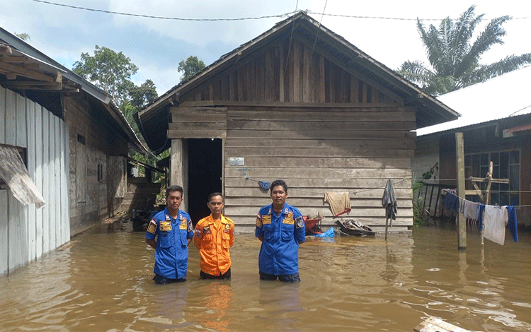 Pemkab Seruyan Cek Sejumlah Desa Terdampak Banjir
