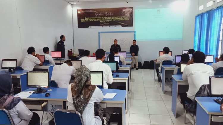 156 Peserta Seleksi PPK Pilkada Kotim Ikuti Tes Tertulis Berbasis CAT
