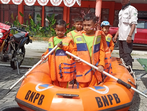 Siswa-siswi TK di Sampit Antusias Kunjungi BPBD Kotim, Belajar Penanggulangan Bencana