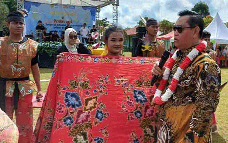 Pelajar agar Cinta dan Lestarikan Budaya
