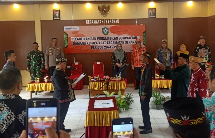 Halikinnor Lantik Damang Seranau, Ini Pesannya untuk Semua Damang Se-Kotim  