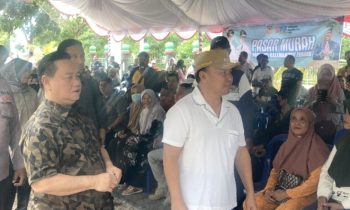 Gubernur Kalteng Sugianto Sabran didampingi Bupati Kotim saat menyapa warga, Jumat, 14 Juni 2024.