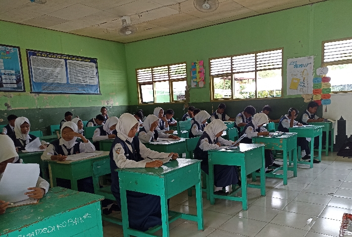 Kelulusan Siswa SMP di Kotim 98,51 Persen, 90 Anak Putus Sekolah