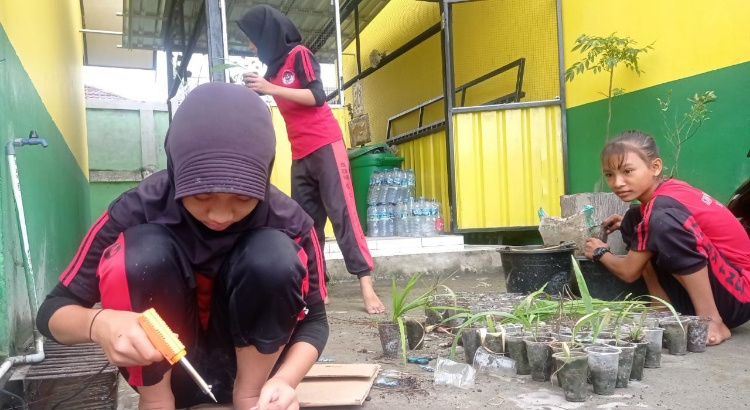 DLH Kotim Usulkan 5 Calon Sekolah Adiwiyata Mandiri 2024
