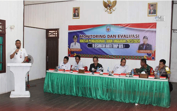 Rakor Monev Kinerja Pembangunan, Camat Batura: Desa Terkendala Jalan, Listrik hingga Internet