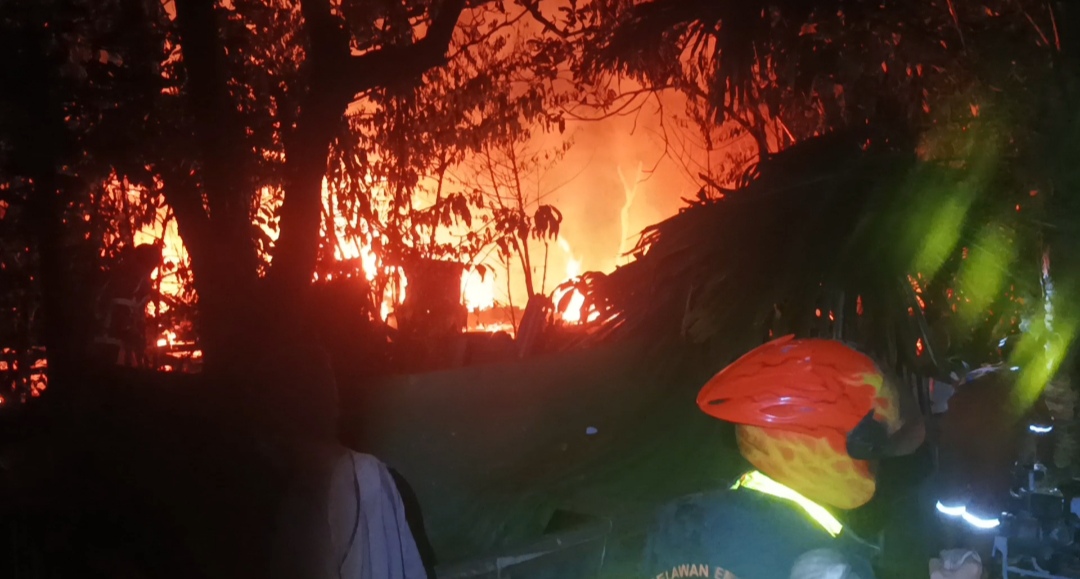 Bangunan Semi Permanen Terbakar di Jalan Perkutut 5 Sampit