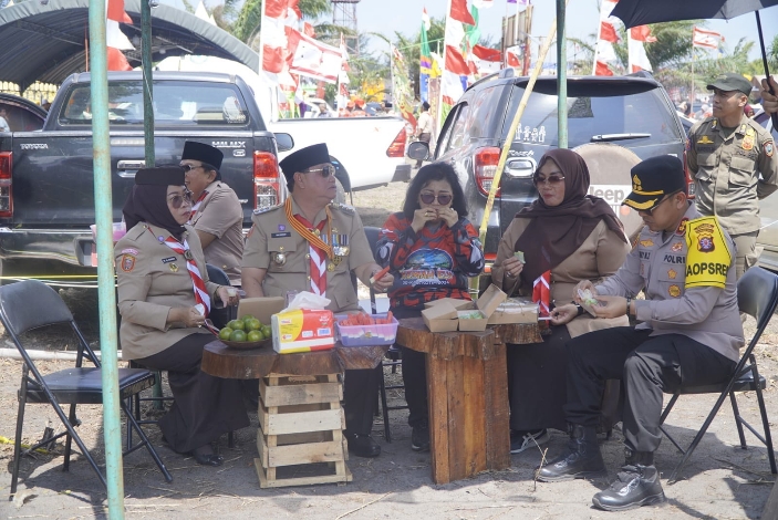 Buka Kemah ELY, Halikinnor Beri Nama Bumi Perkemahan di Desa Ujung Pandaran
