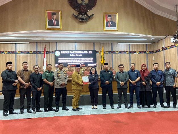 Halikinnor Sampaikan KUA dan PPAS tahun 2025 kepada DPRD Kotim 