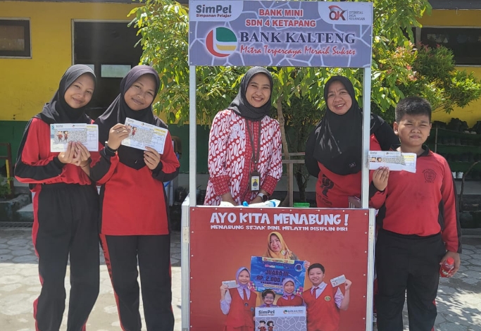 SDN 4 Ketapang Luncurkan Si Gembung, Maskot Celengan Ikan Program Tabungan Siswa