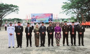 Penjabat Bupati Seruyan, Djainuddin Noor foto bersama forkopimda pada upacara Hari Ulang Tahun (HUT) Ke 78 Bhayangkara