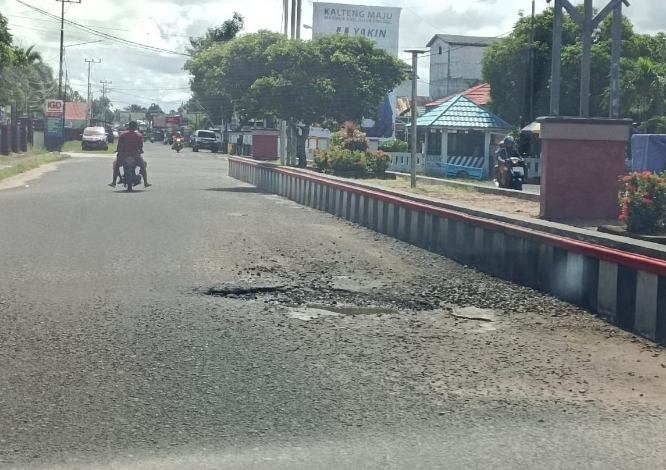 Dinas PUPR  Seruyan Berencana Perbaiki Jalan di Kuala Pembuang