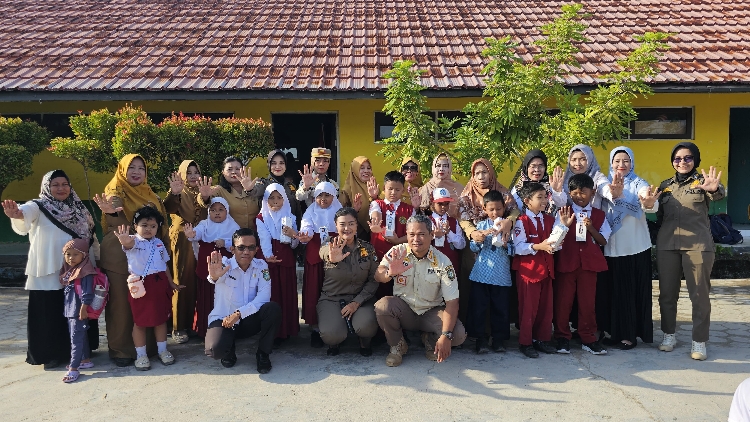 SDN4 Ketapang Sampit Sosialisasi Pencegahan Kenakalan Remaja saat MPLS
