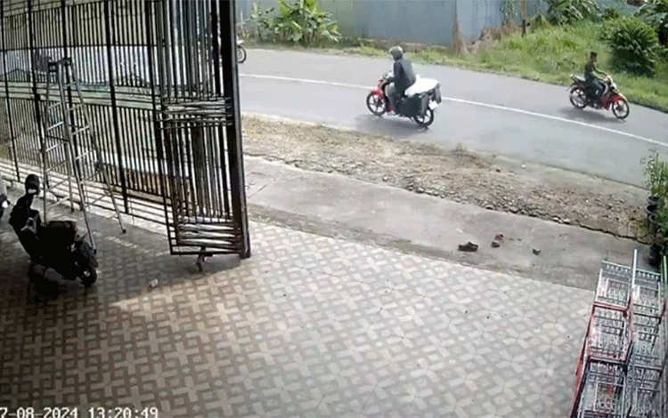 Apes, Motor Kurir Dibawa Kabur Maling saat Ditinggal Antar Paket