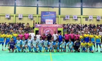 Turnamen Futsal Pj Bupati Cup 2024 di GOR Tana Malai Tolung Lingu Puruk Cahu, Sabtu malam, 13 Juli 2024.