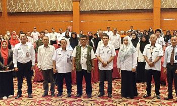 Kadisdik Kotim, M Irfansyah bersama para peserta workshop KKKS Hasien, Rabu, 21 Agustus 2024