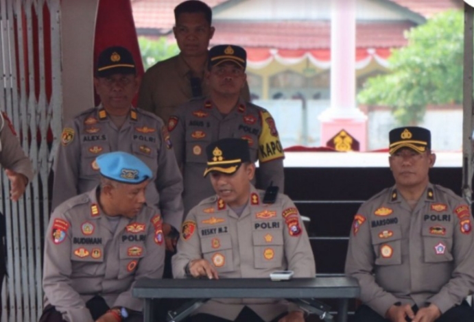 Kapolres Pantau Latihan Sispam Kota untuk Menghadapi Pilkada dan Unjuk Rasa