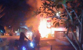 Kebakaran warung di Jalan Suprapto Sampit, Jumat malam, 30 Agustus 2024.