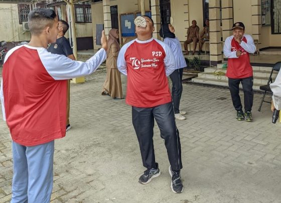 Keseruan Disdik Kotim dalam memeriahkan Peringatan HUT ke 79 RI, Selasa, 13 Agustus 2024