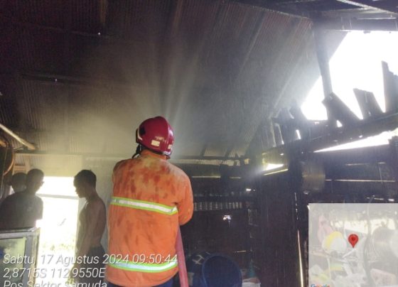 Kondisi sebuah rumah di Samuda, Kecamatan Mentaya Hilir Selatan yang nyaris jadi arang, Sabtu, 17 Agustus 2024