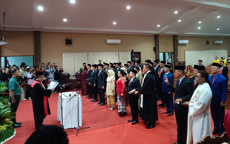 Sah! 40 Anggota DPRD Kotim Periode 2024-2029 Resmi Dilantik