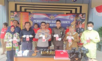 Pemusnahan narkoba jenis sabu oleh Polres Kotim, Selasa, 20 Agustus 2024.