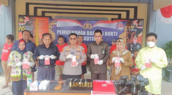 Pemusnahan narkoba jenis sabu oleh Polres Kotim, Selasa, 20 Agustus 2024.