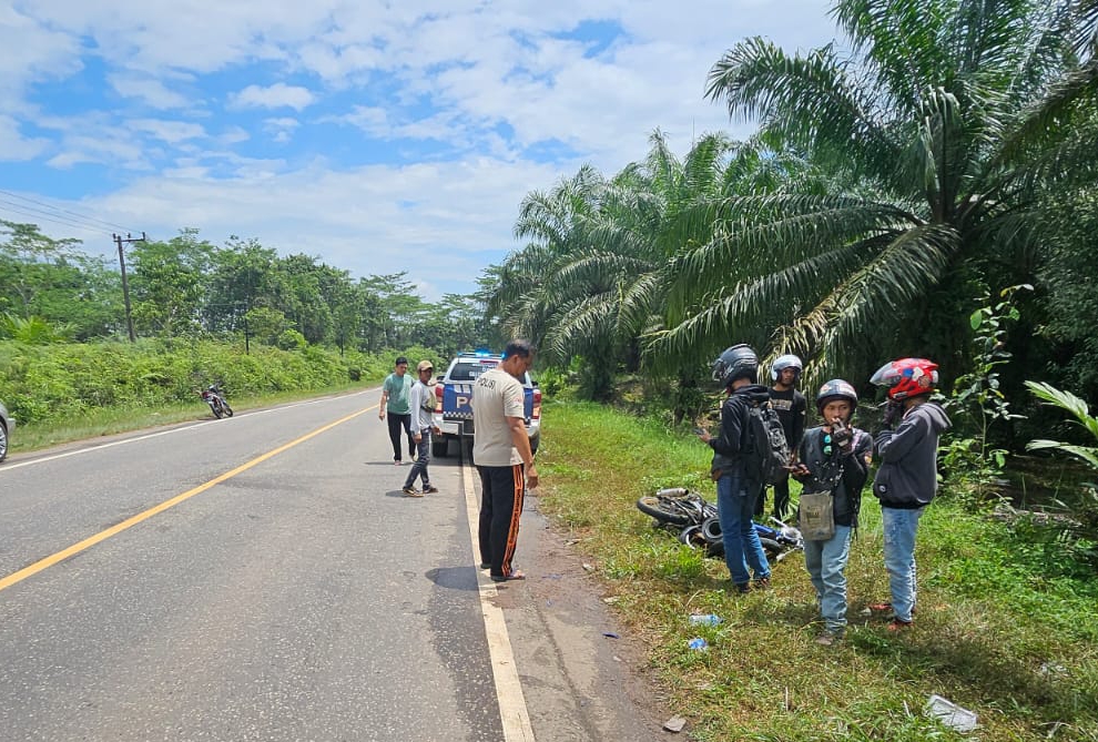 Polisi Buru Sopir Beserta Truk Terlibat Kecelakaan di Pundu