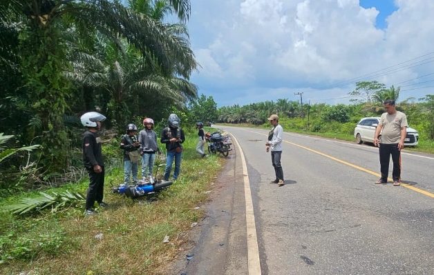 TKP kecelakaan yang menewaskan pemotor di Desa Pundu, Kecamatan Cempaga Hulu belum lama ini.