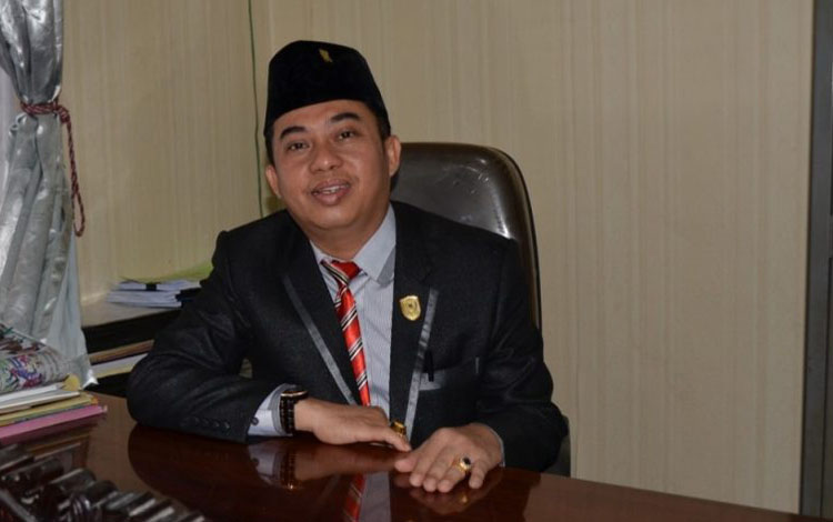 Rimbun Ditetapkan Sebagai Pimpinan DPRD Kotim 2024-2029