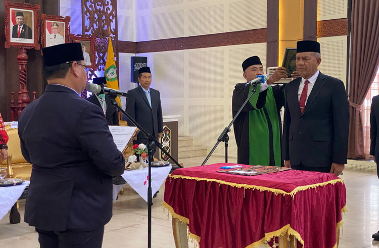 Halikinnor Lantik PJ Sekda Kotim, Beri Pesan Khusus untuk Jalankan Tugas Strategis